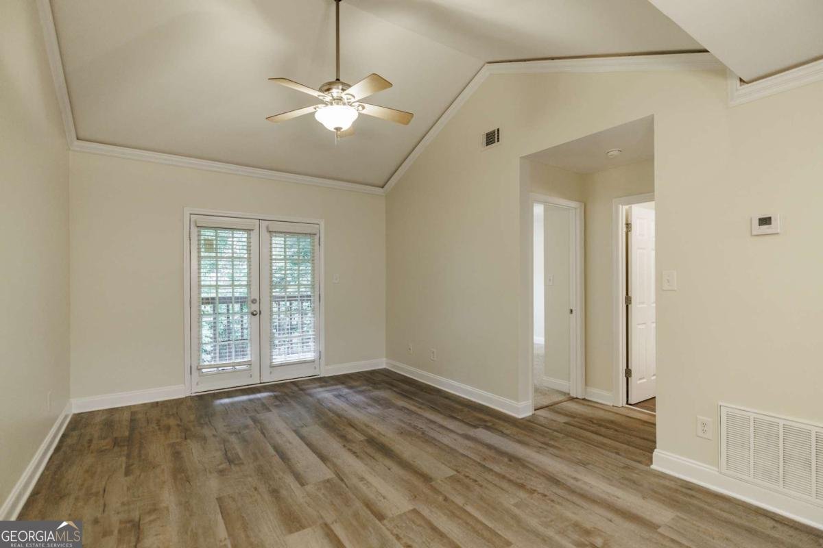 1055 Baxter Street Athens - 9