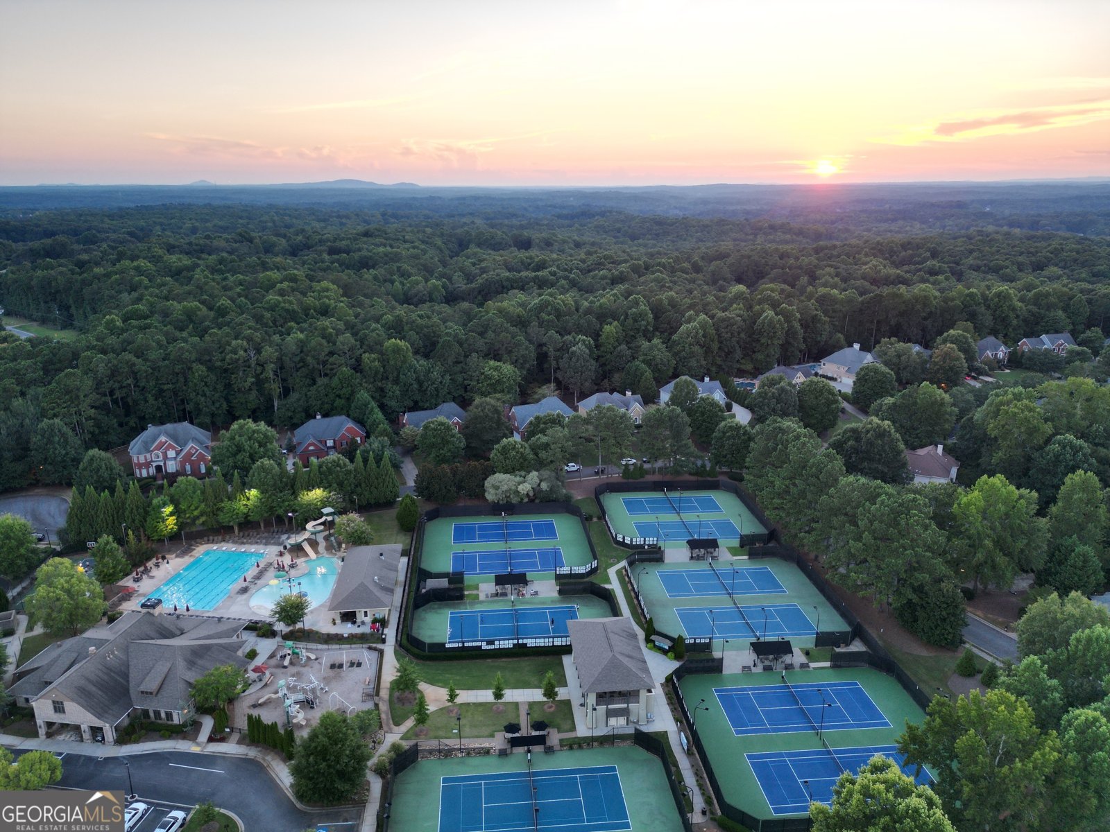 14351 Club Circle Milton - 60