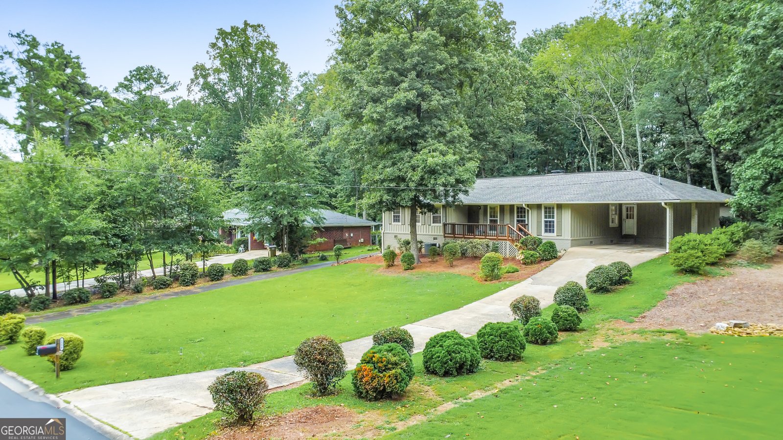 1556 Smithwood Drive Marietta - 31