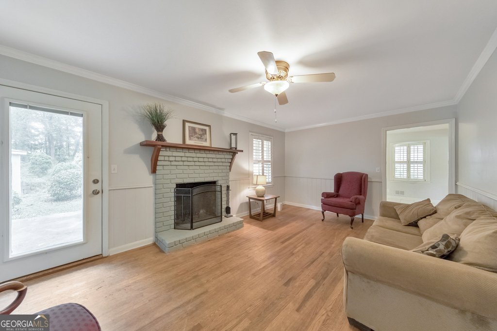 1556 Smithwood Drive Marietta - 8