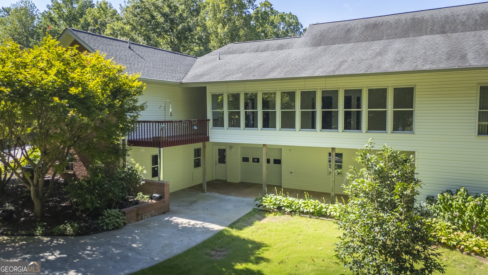 102 Trent Trail Cleveland - 1