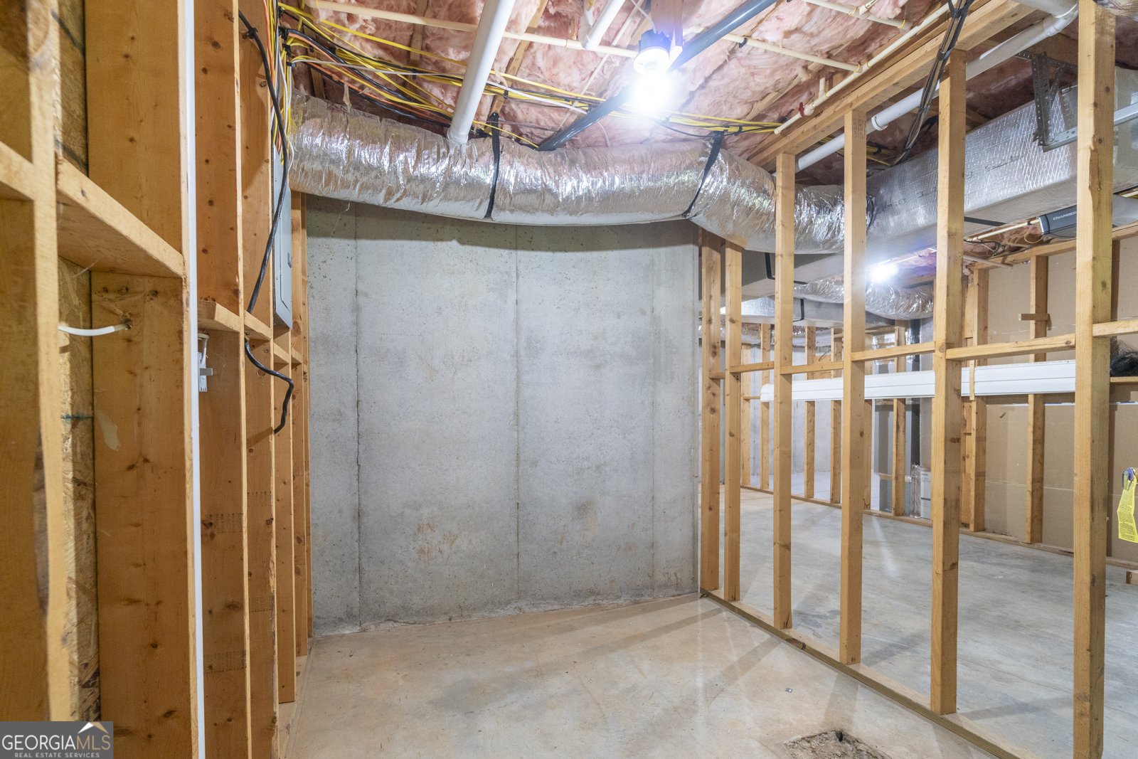 102 Trent Trail Cleveland - 90