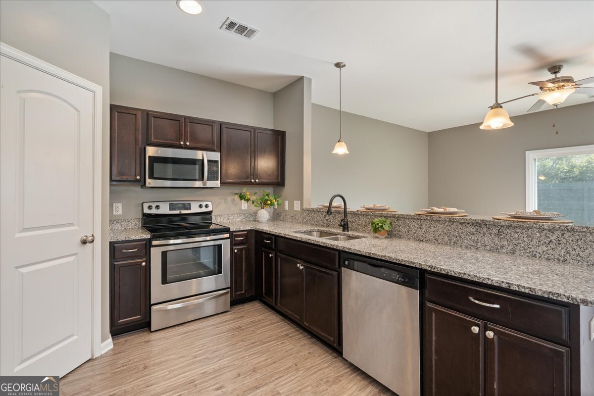 315 Cantle Drive Richmond Hill - 4