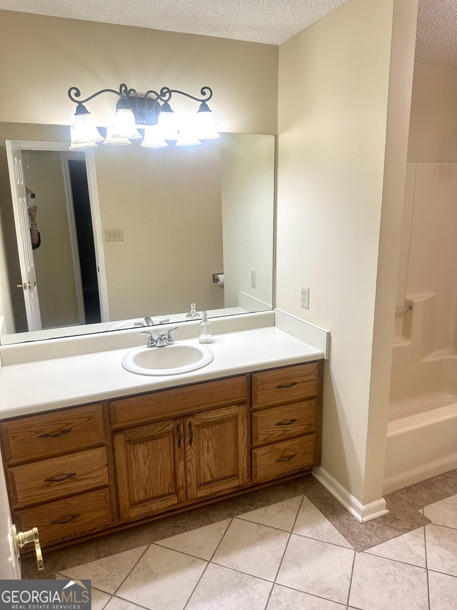 475 Edwards Rd Griffin - 20