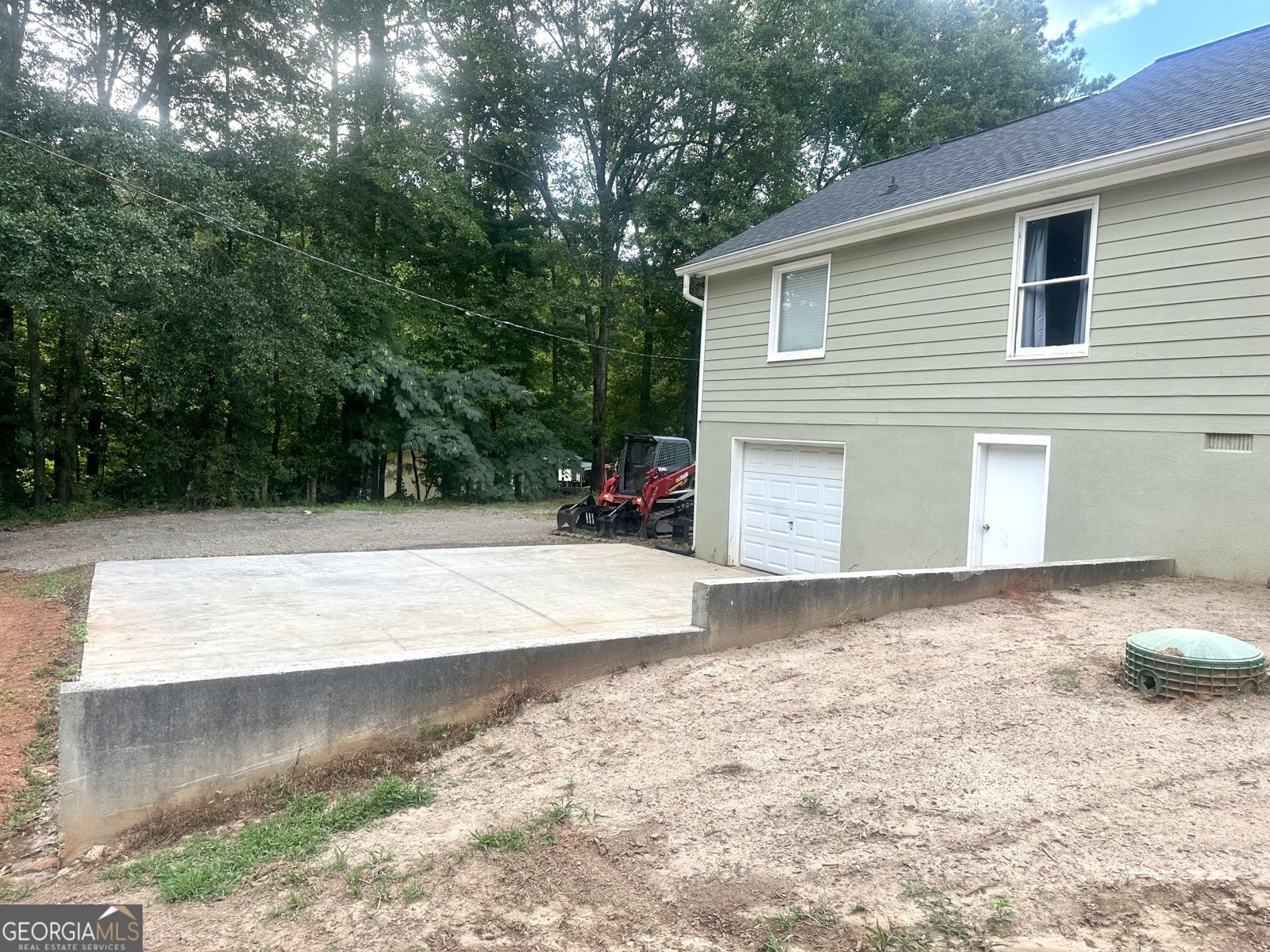 475 Edwards Rd Griffin - 40