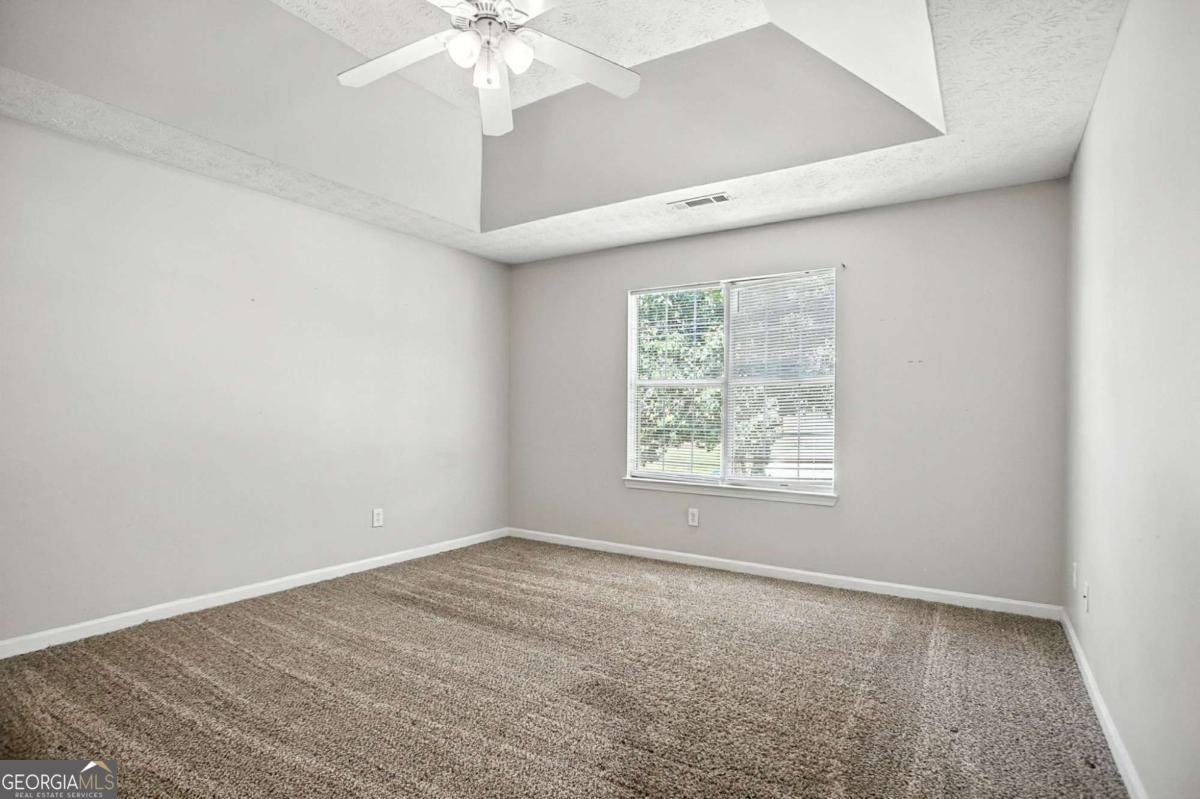 11747 Spring Lake Way Fayetteville - 17