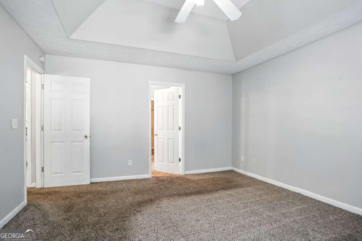 11747 Spring Lake Way Fayetteville - 18
