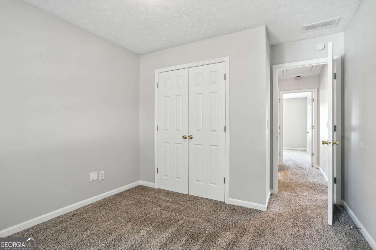 11747 Spring Lake Way Fayetteville - 24
