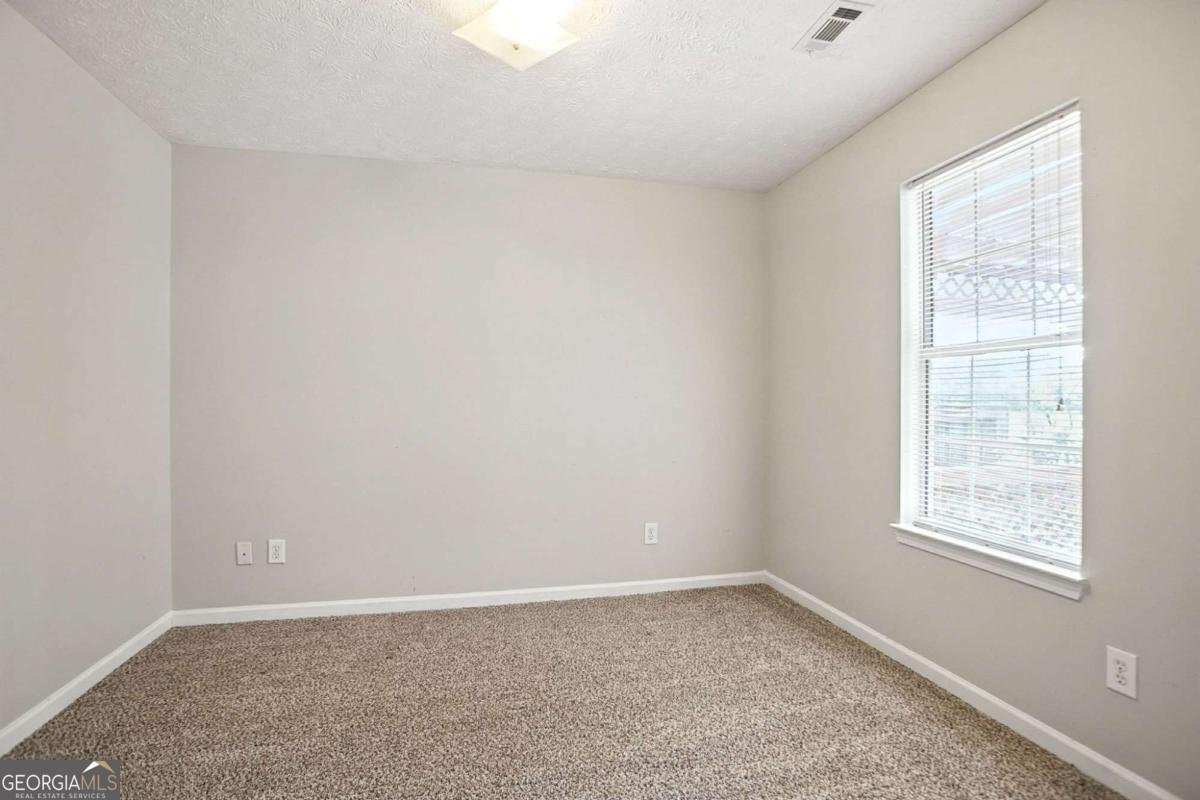 11747 Spring Lake Way Fayetteville - 34