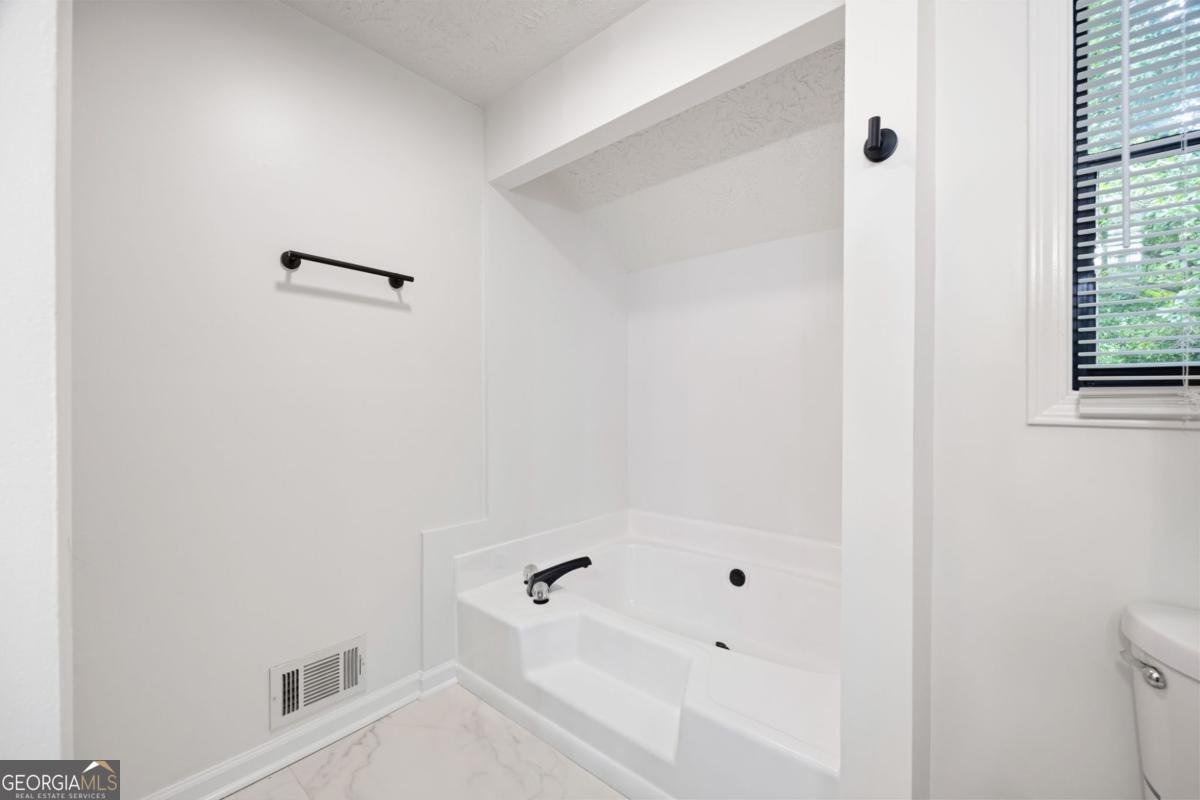 4047 Maxanne Drive Kennesaw - 10