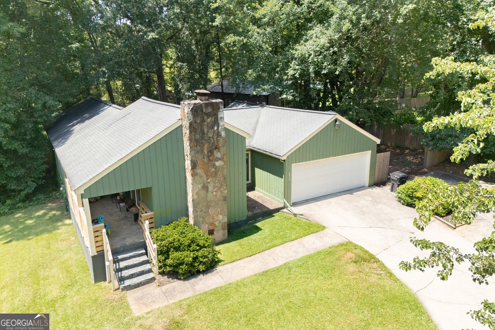 6850 Oakland Drive Douglasville - 23