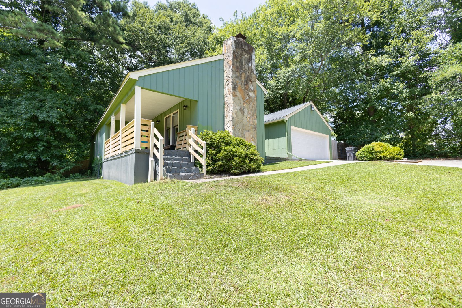 6850 Oakland Drive Douglasville - 27
