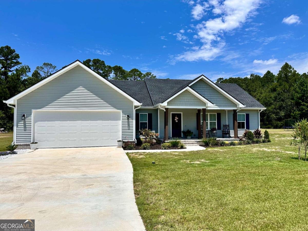 6435 Youmans Chapel Road Blackshear - 1