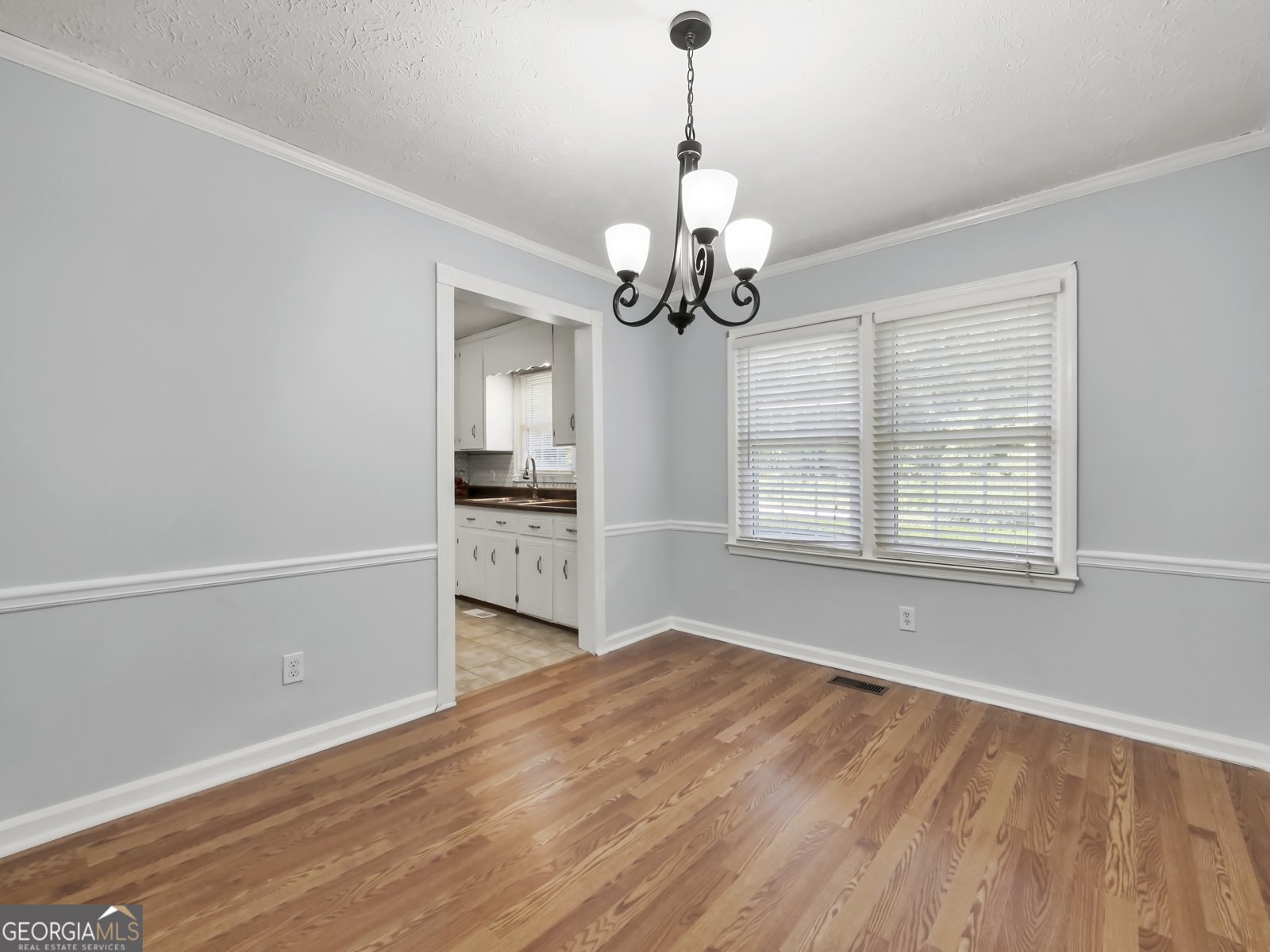 414 Ridgeway Street Commerce - 13