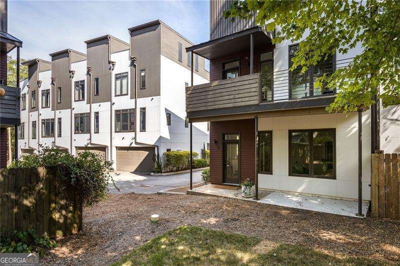 292 Gordon Avenue Atlanta - 33