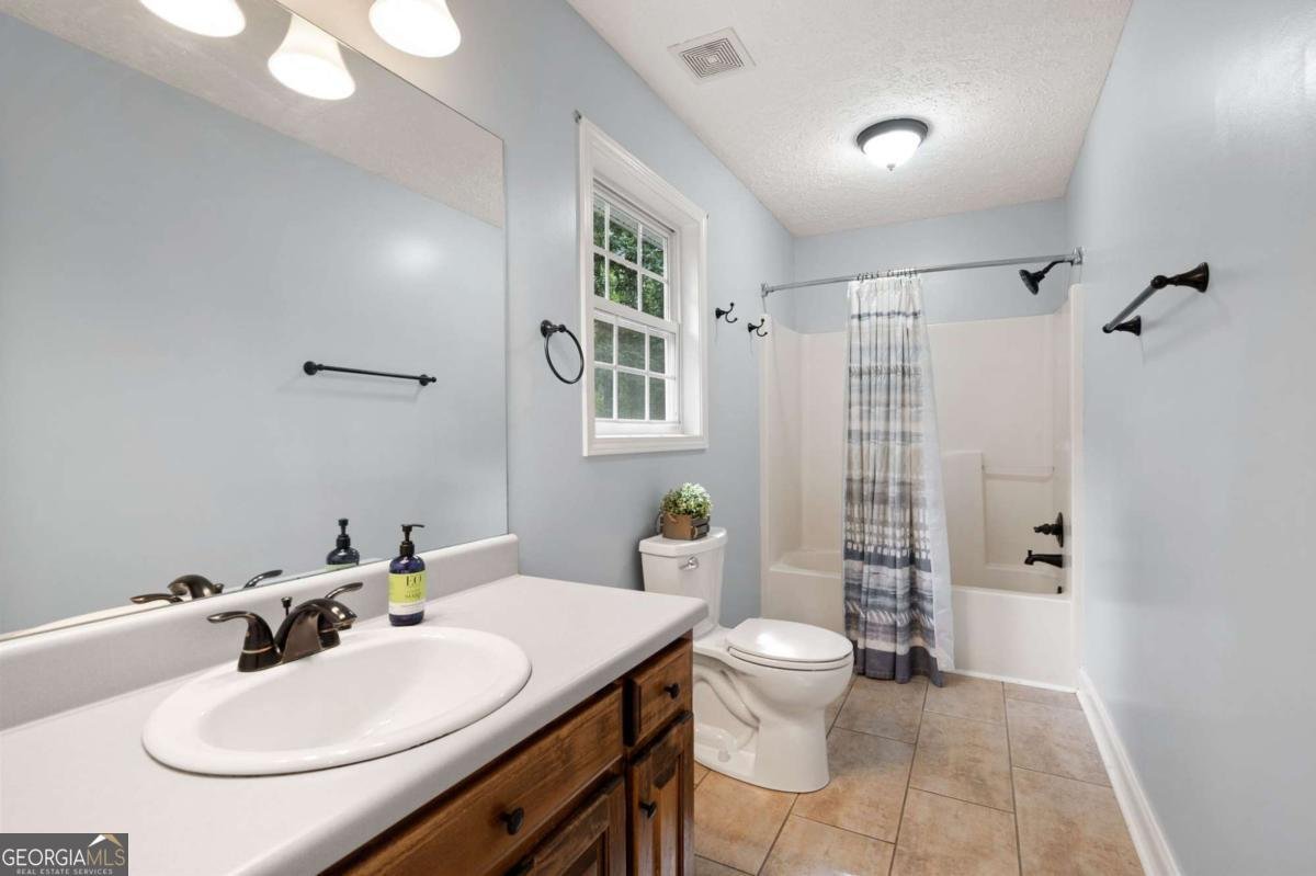 3060 Cypress Cove Ball Ground - 25