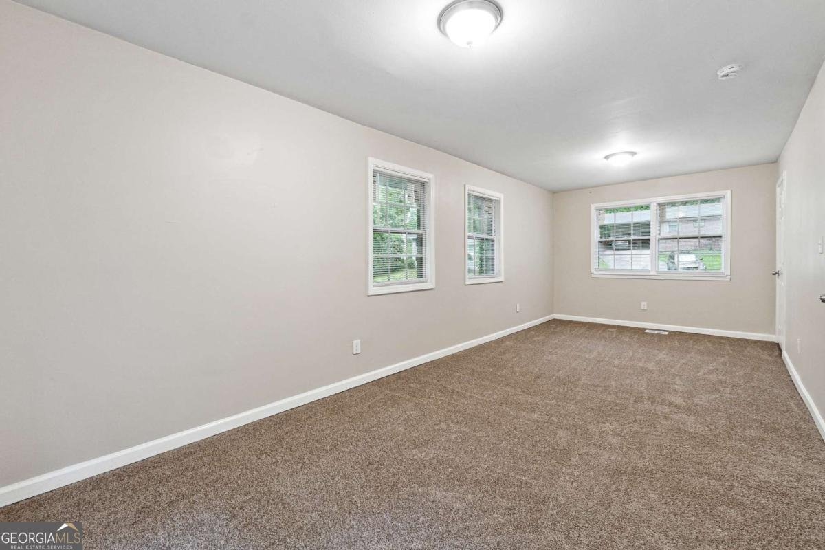 5786 Deerfield College Park - 14