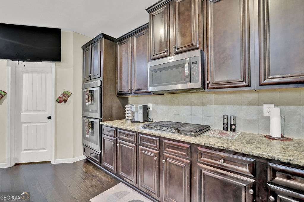 412 Live Oak Pass Loganville - 14