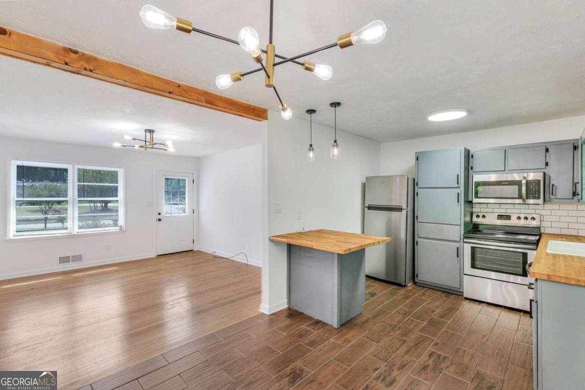 891 Scott Lane Marietta - 2