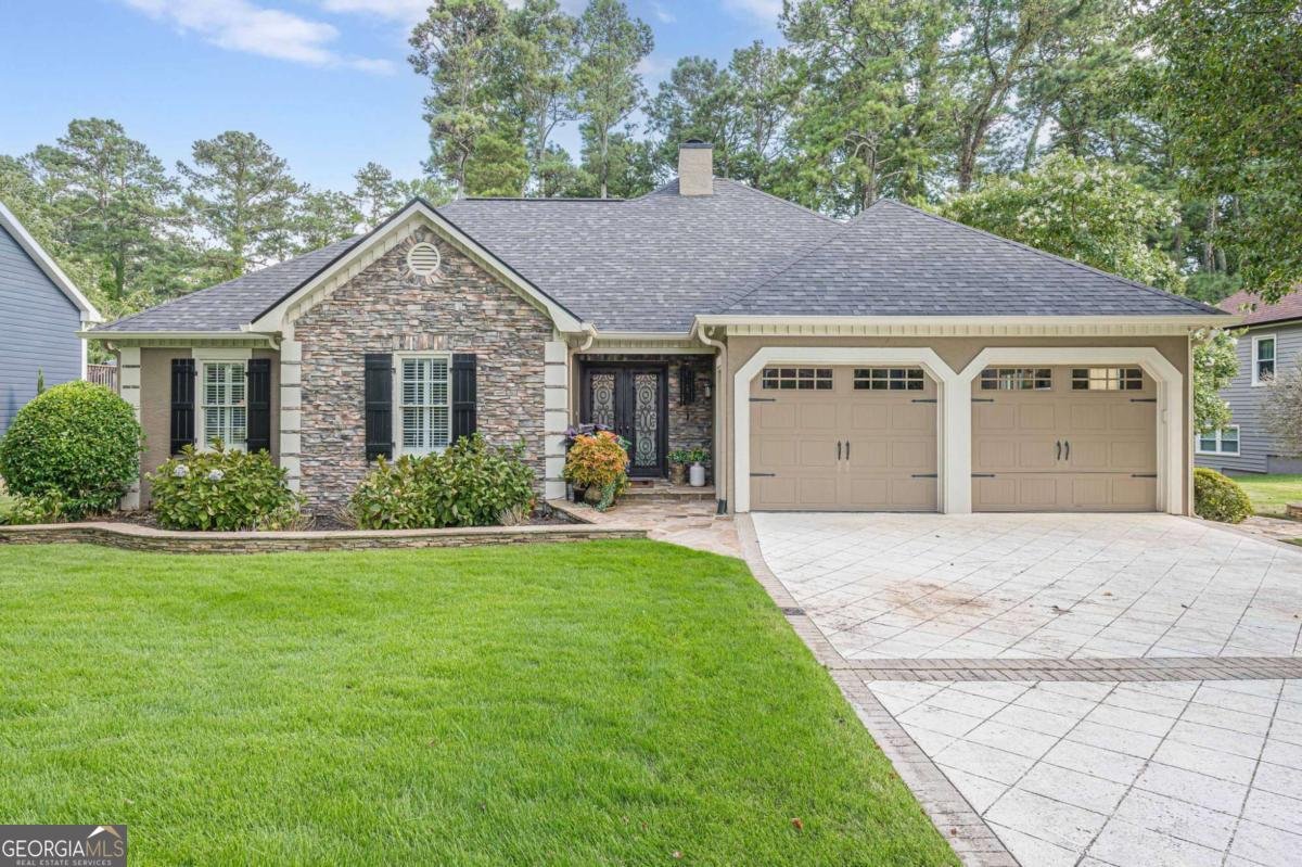 2104 Etowah Valley Drive Woodstock - 1