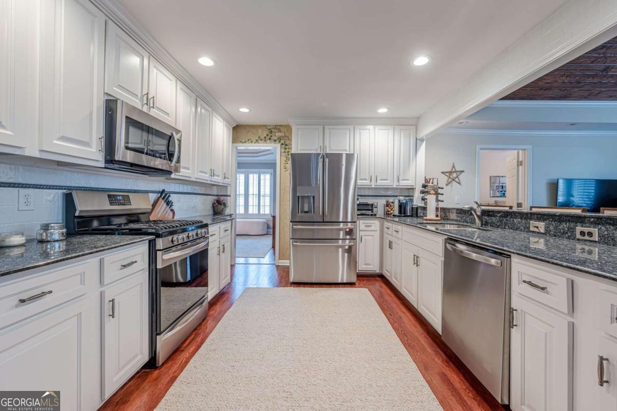 2104 Etowah Valley Drive Woodstock - 24