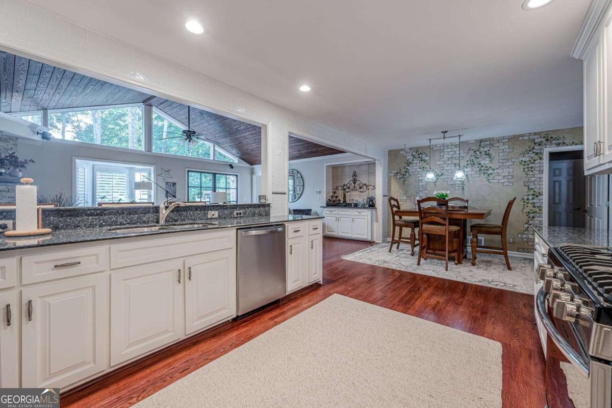 2104 Etowah Valley Drive Woodstock - 25