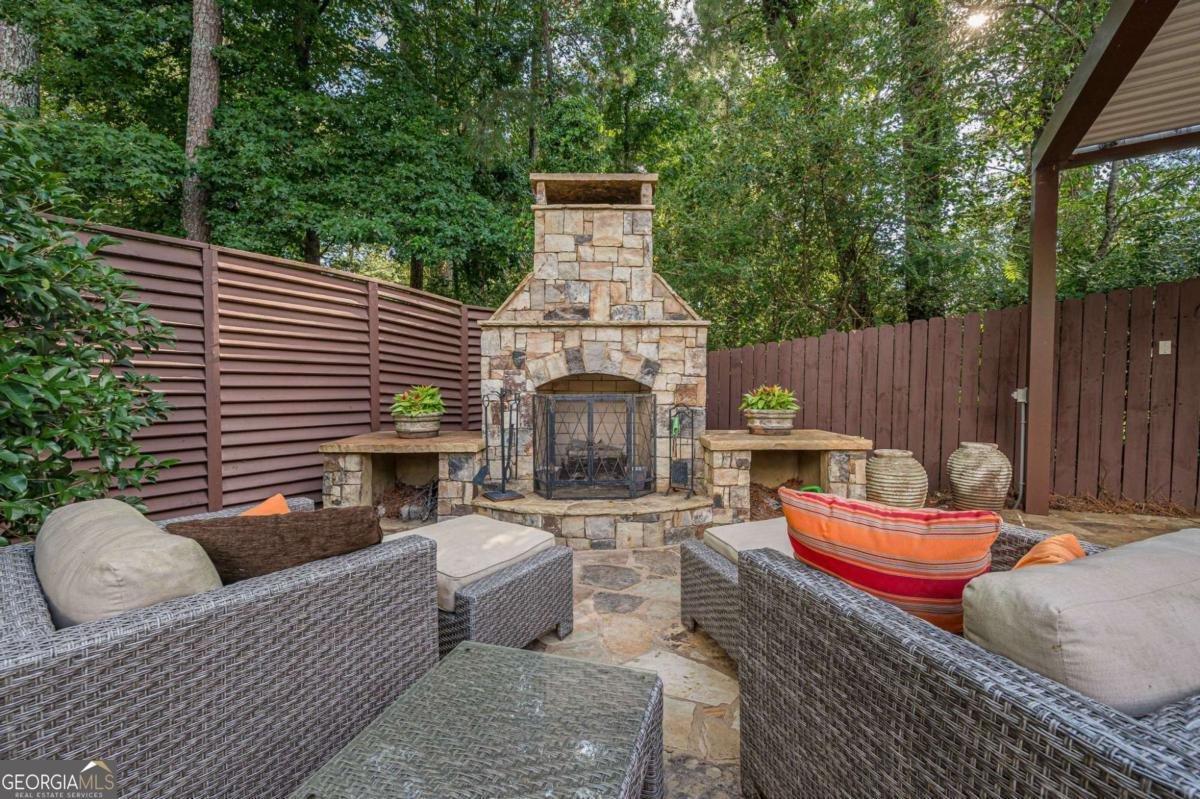 2104 Etowah Valley Drive Woodstock - 60
