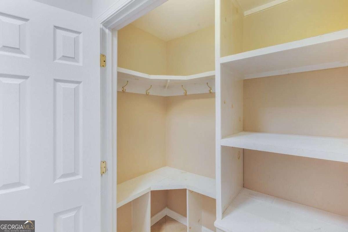 2932 CHESHIRE Drive Marietta - 26