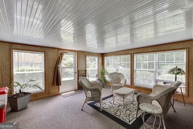 832 Crystal Meadow Drive Winder - 18