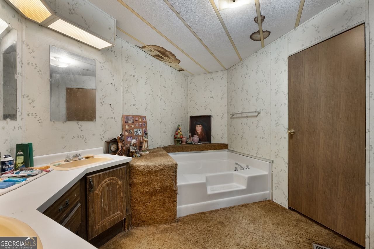 241 Cedarcrest Road Dallas - 21