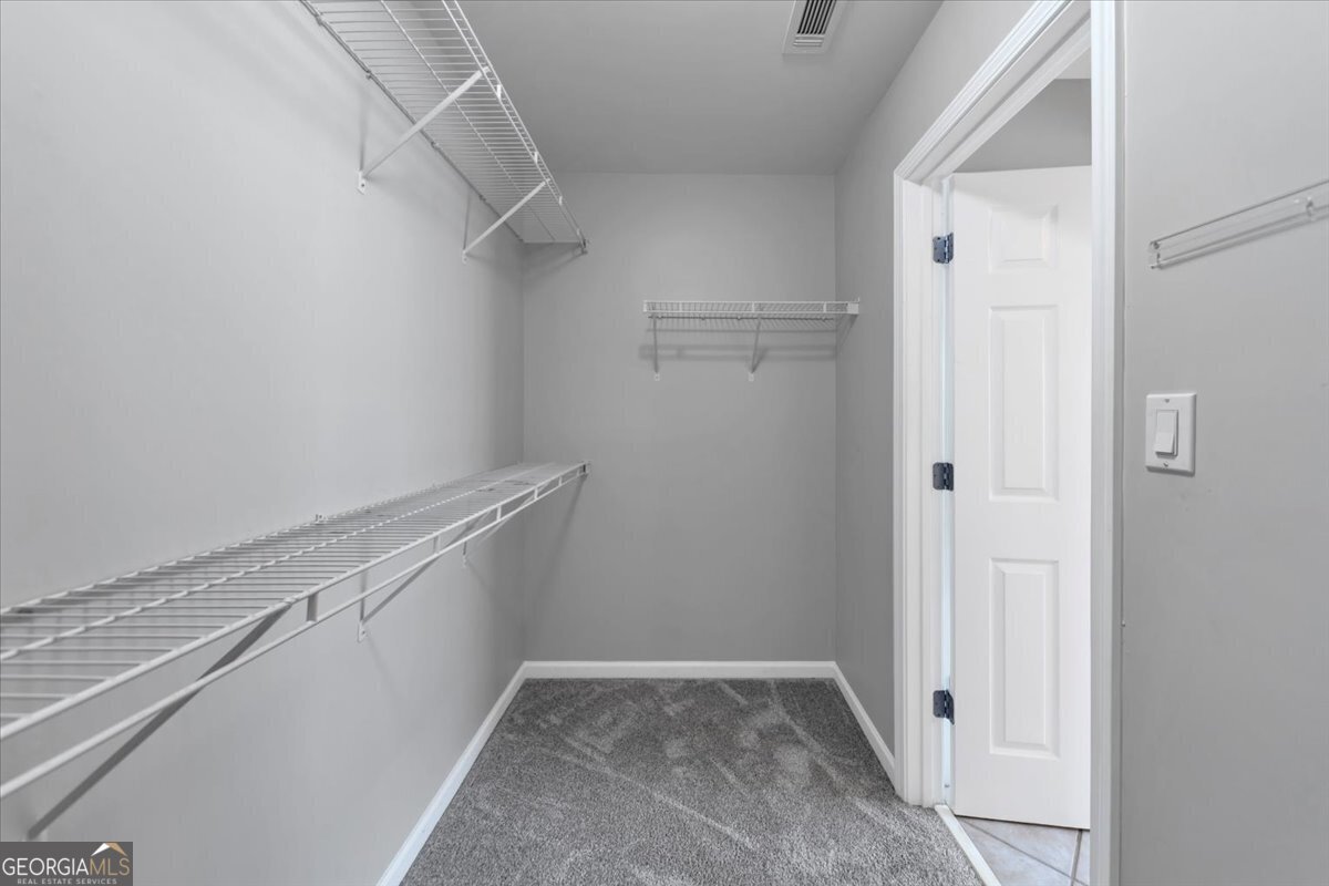 4913 BERKELEY OAK Circle Peachtree Corners - 31
