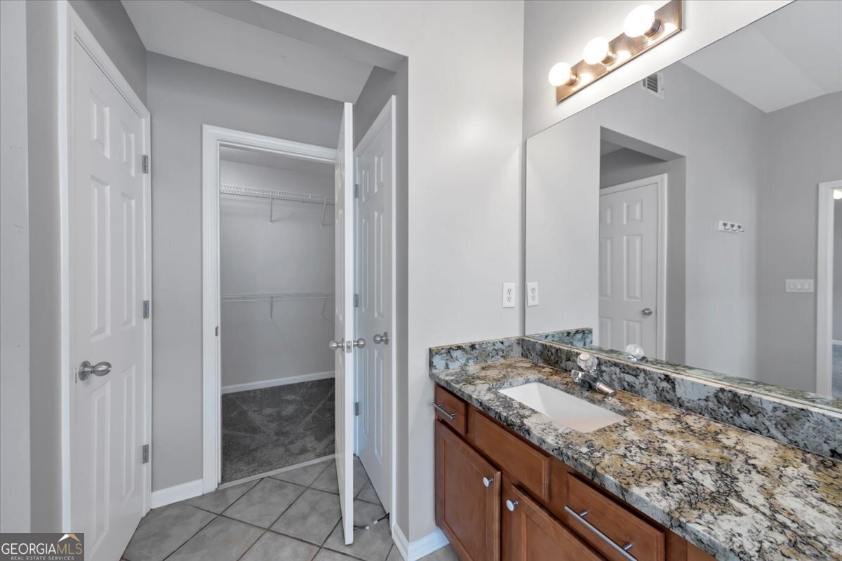 4913 BERKELEY OAK Circle Peachtree Corners - 33