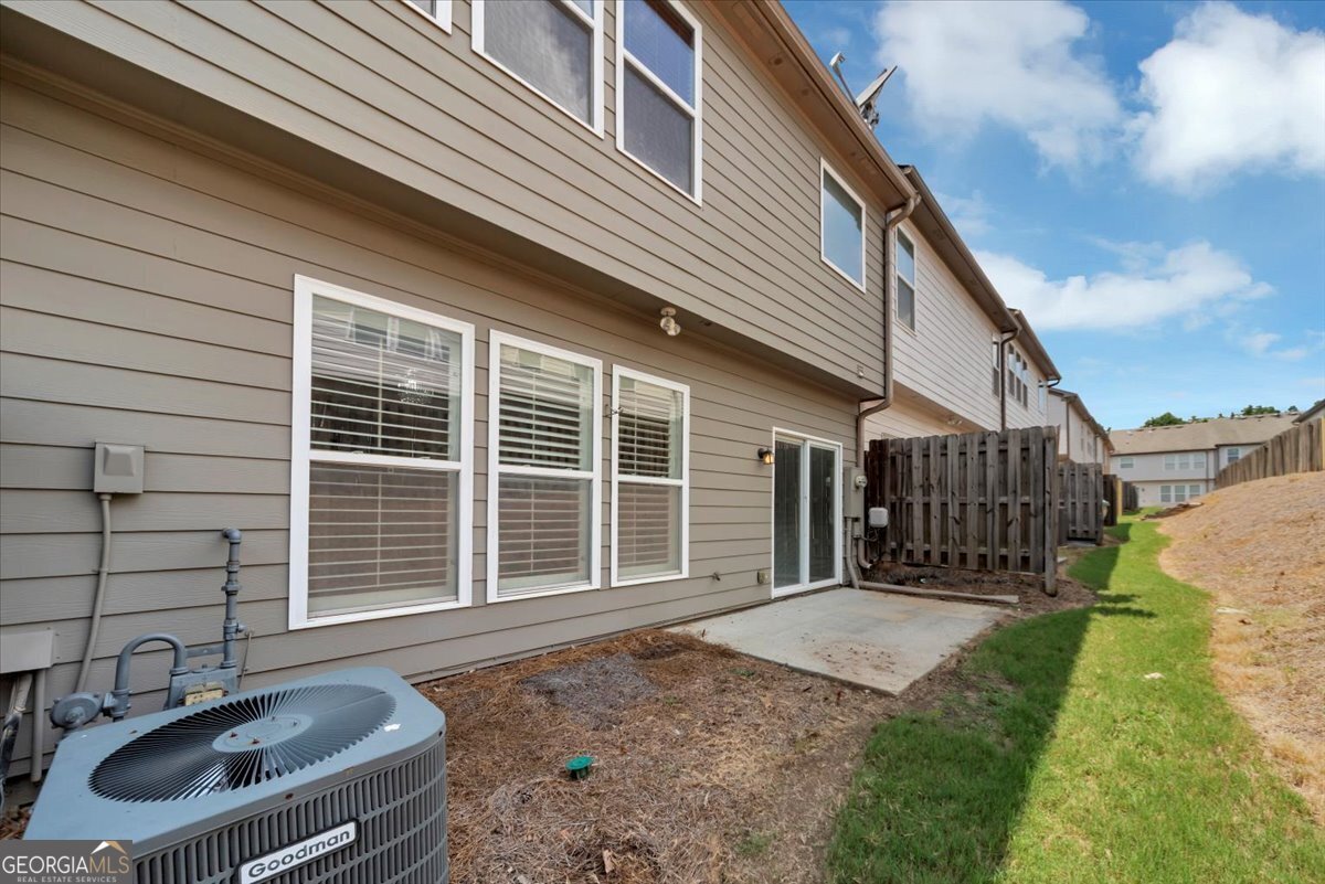4913 BERKELEY OAK Circle Peachtree Corners - 34