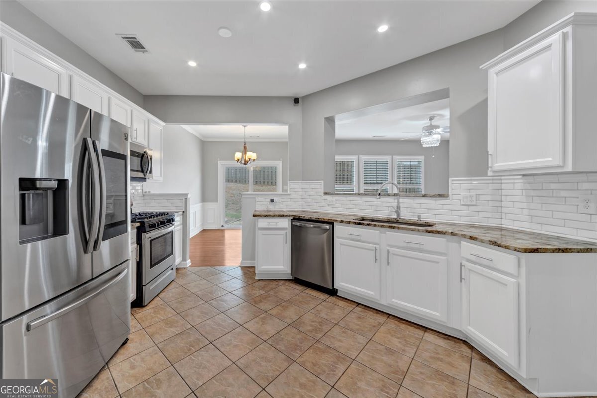 4913 BERKELEY OAK Circle Peachtree Corners - 8
