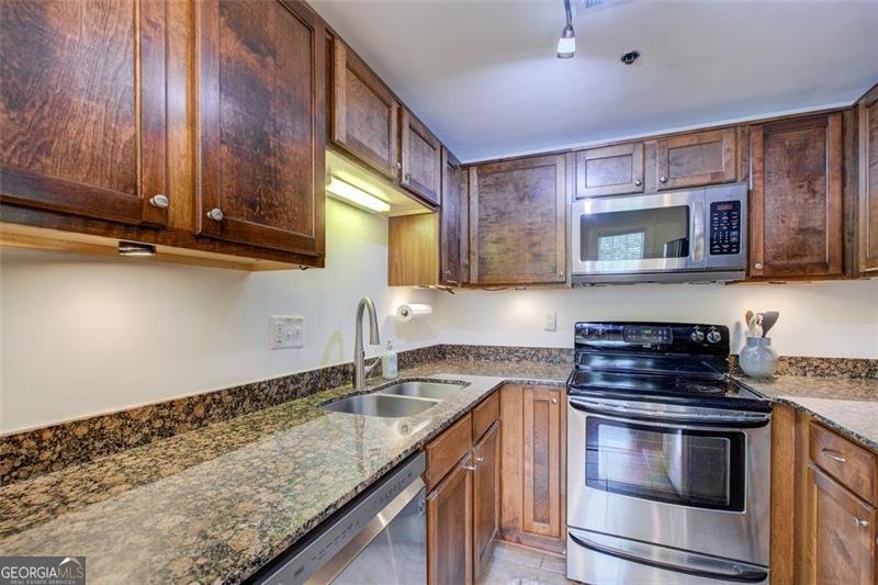 2855 PEACHTREE Road Atlanta - 11
