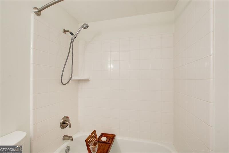 2855 PEACHTREE Road Atlanta - 14