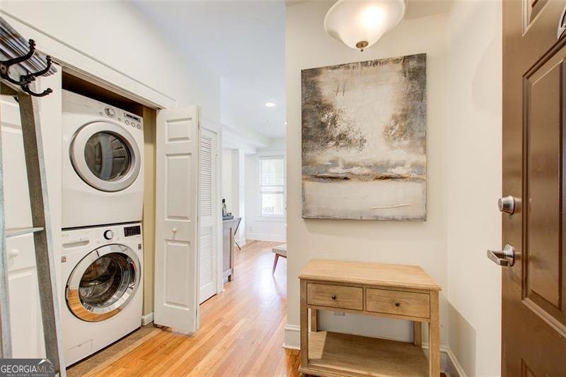 2855 PEACHTREE Road Atlanta - 4