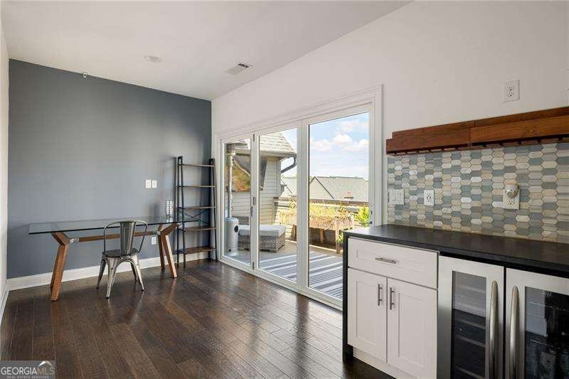 6617 Cadence Boulevard Atlanta - 27