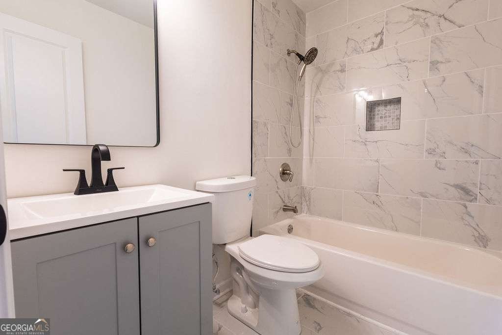1208 Mannbrook Drive Stone Mountain - 16