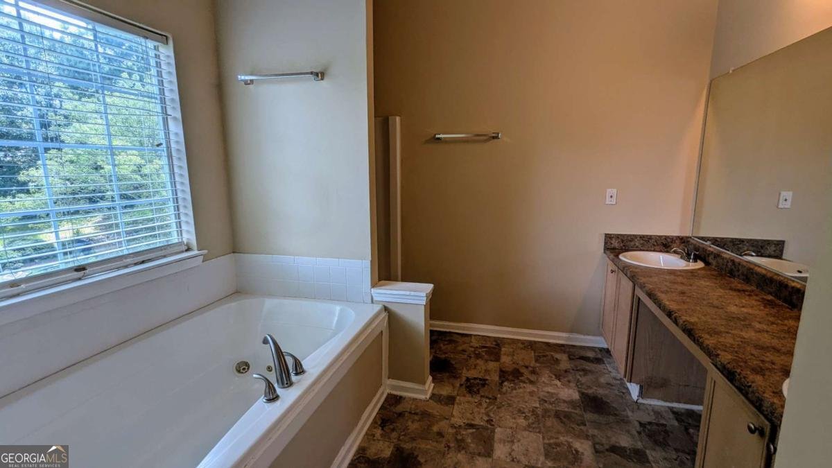4192 Flakes Mill Manor Lane Ellenwood - 18