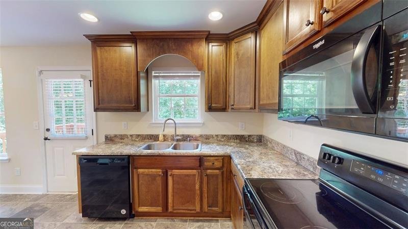 5667 DEERBERRY Gillsville - 10