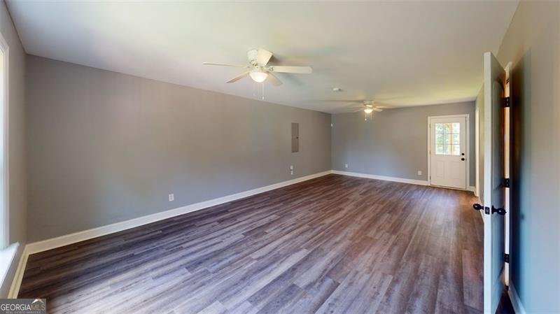 5667 DEERBERRY Gillsville - 32