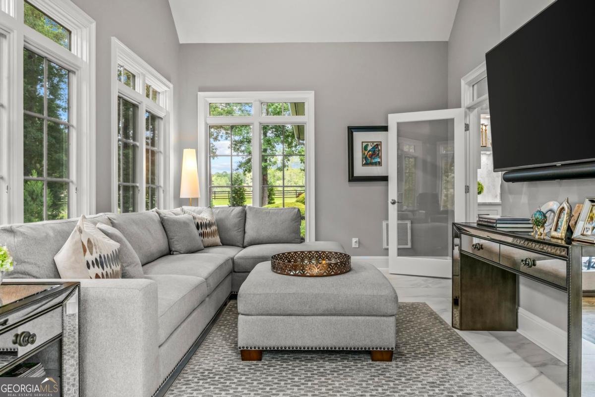 1000 Davison Drive Greensboro - 40