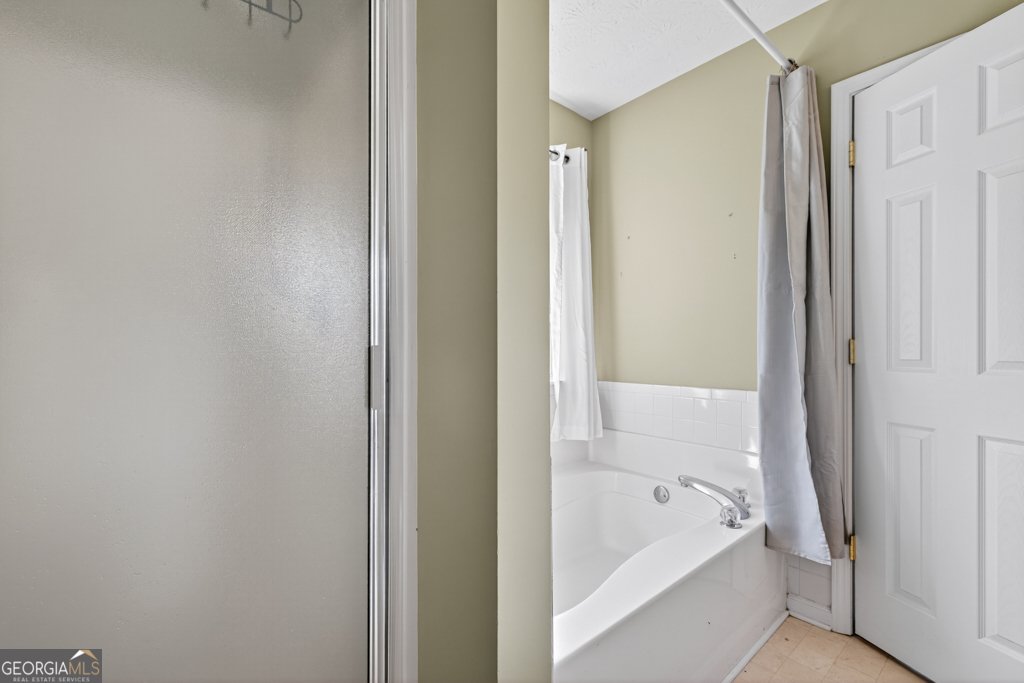 575 Mackinaw Drive Bethlehem - 20