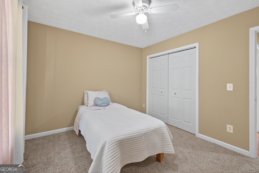 575 Mackinaw Drive Bethlehem - 24