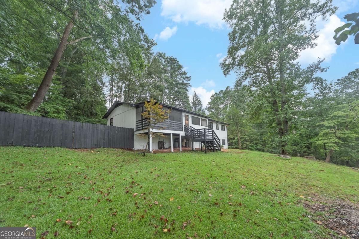 135 Golden Hills Drive Woodstock - 2