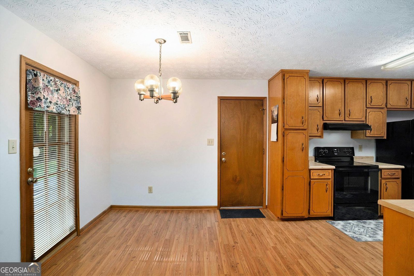 60 Woodland Trace Stockbridge - 12