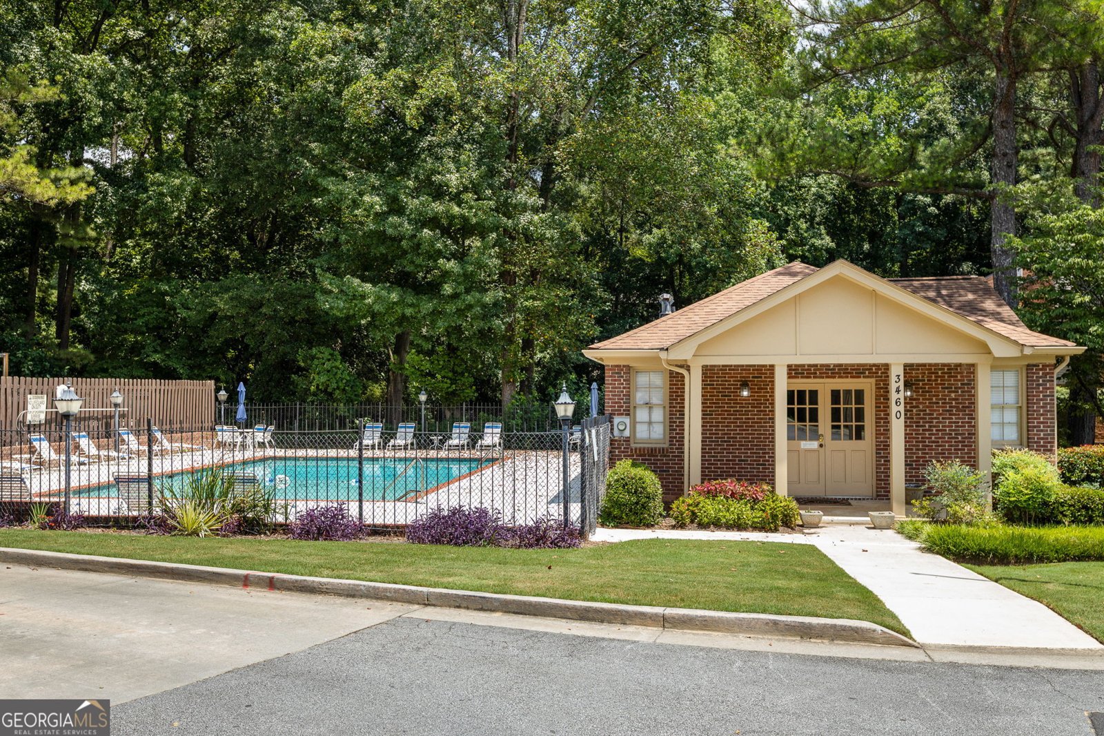 3451 Ashwood Lane Atlanta - 22