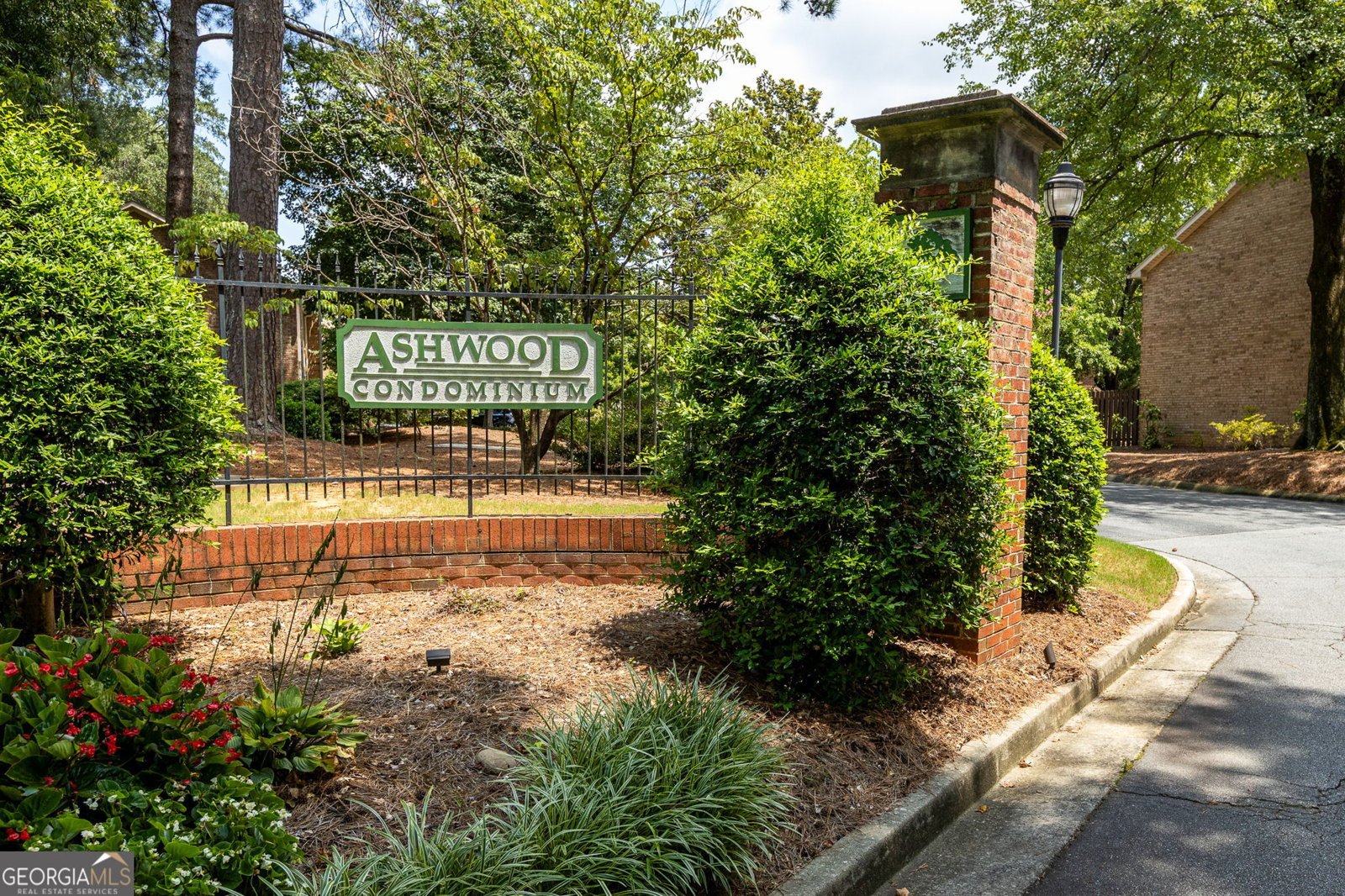 3451 Ashwood Lane Atlanta - 24