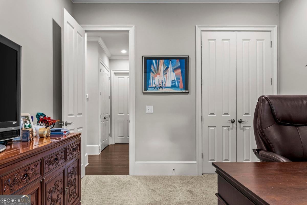 1081 Angel Pond West Greensboro - 32
